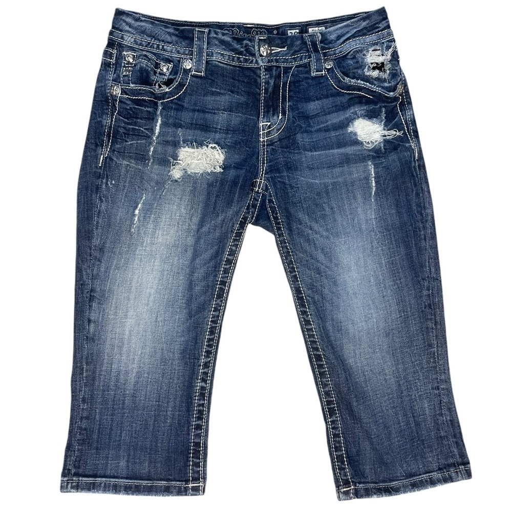Miss Me Mid Rise Easy Crop Size 28